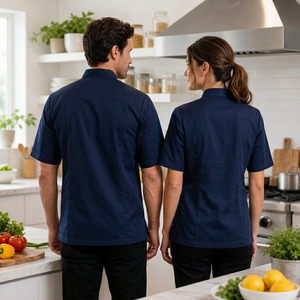 Veste de chef unisexe personnalisée à manches courtes, col mandarin, respirante, extensible, en tissu tissé polyester/viscose/spandex, boutonnée, uniforme - Product Image 2
