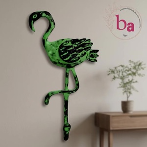 Porte-manteau mural en métal fait main Ba, design flamant rose vert, nouveauté, crochet unique - Product Image 3