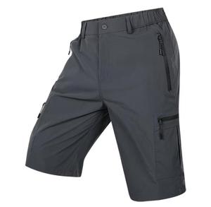 Shorts cargo pour hommes, taille mi-haute, séchage rapide, couleur unie, décontractés, avec poches zippées, logo avant, coupe-vent - Product Image 4