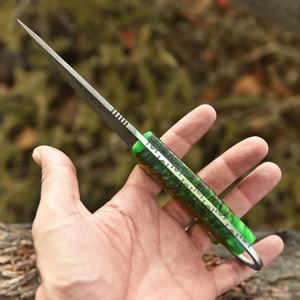 Cuchillo de Caza de Hoja Fija de Acero de Damasco Hecho a Mano, Mango de Resina Epoxi, Funda de Cuero, Cuchillo Utilitario Personalizado para Exteriores, Venta al por Mayor OEM - Product Image 6