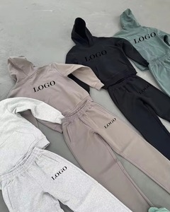 Survêtements pour hommes noirs avec impression personnalisée, détails en strass, sweat à capuche zippé et pantalon de jogging, style streetwear décontracté - Product Image 3