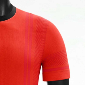 Camiseta Deportiva de Manga Corta para Hombre, Cuello Redondo, Bloques de Color Negro y Rojo, Tejido de Secado Rápido, Corte Regular - Product Image 6