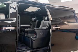 Minivan de Lujo Alphard Negra Modelo 2025, Tamaño Completo, Interior Premium con Detalles Cromados - Product Image 6