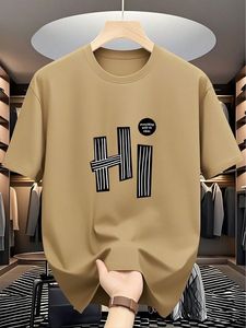 เสื้อยืดแขนสั้นผู้ชายทรงปกติ คอกลม ผ้าฝ้าย 100% ระบายอากาศได้ดี สไตล์สตรีทแวร์ลำลอง ดีไซน์ด้านหน้า สีดำ สีเบจ คุณภาพสูง 180 - Product Image 3
