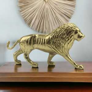 Escultura de León de 22 cm de Alto x 9 cm de Ancho x 40 cm de Largo, Figura de Animal Hecha a Mano, Decoración de Mesa, Estilo Tradicional, Pieza de Arte para Sala de Estar - Product Image 4