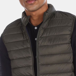 Chaleco Acolchado para Hombre, Chaleco Cálido sin Mangas para Invierno, Chaleco Térmico con Logotipo Personalizado OEM ODM, Chaleco Acolchado para Hombre de Marca Privada de Fábrica - Product Image 4