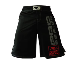 Shorts MMA légers noirs, séchage rapide, extensibles, impression par sublimation, vêtements de sport personnalisés - Product Image 2