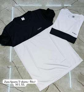 เสื้อยืดอินเทรนด์สำหรับผู้ชายใส่สบายสีดำและสีขาวพร้อมผ้าไหมพิมพ์ลายสกรีนดีไซน์นุ่มและทันสมัย - Product Image 1