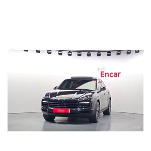 Porsche Cayenne 3.0 2024 con Caja de Cambios Automática, Volante a la Izquierda, Asientos de Cuero, Cámara Trasera, 67,113 km - Product Image 3