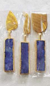 Ensemble de 3 cuillères de service artisanales en pierre d'agate bleue, l'union de la beauté naturelle et du luxe moderne - Product Image 2