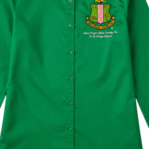 เสื้อเชิ้ตกระดุมหน้าสีเขียวไอวี่สำหรับผู้หญิง AKA Xi Theta Omega Chapter ปักลายตราสัญลักษณ์ เสื้อแขนยาว - Product Image 6