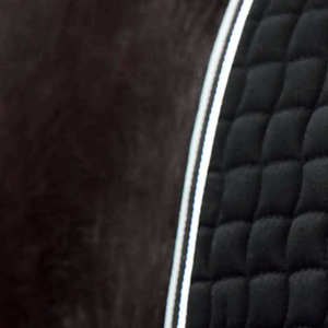 Sudadero de Cuero Negro Acolchado para Doma y Salto con Ribete Blanco y Forro de Malla para Montar a Caballo - Product Image 6