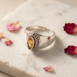 Anillo Vintage de Plata de Ley 925 con Citrino, Corte Marquesa, Gema Amarilla, Joyería Artesanal Hecha a Mano para Hombres y Mujeres - Product Image 6