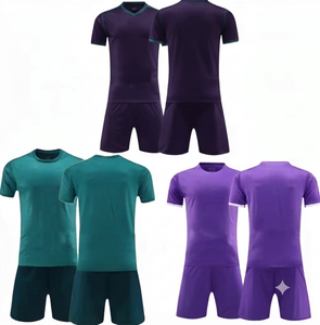 Conjunto de Camisetas de Fútbol Personalizadas al por Mayor para Niños, Unisex, con Estampado por Transferencia Térmica, Tejido de Malla de Spandex/Poliéster de Secado Rápido y Cuello Redondo - Product Image 1