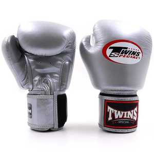 Guantes de Boxeo Dobles de Cuero Vacuno Genuino de Alta Calidad, Hechos a Mano, con Cierre de Gancho y Bucle, Profesionales - Product Image 1