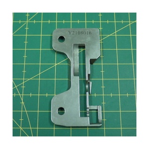 2108016 PIÈCES DE MACHINE À COUDRE INDUSTRIELLE À PLAQUE À AIGUILLE pour YAMATO - Product Image 1