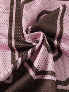 Camiseta Deportiva Oversize de Malla Marrón y Rosa con Cuello en V para Sublimación, Estilo Urbano, Fabricante de Logotipos Personalizados - Product Image 3