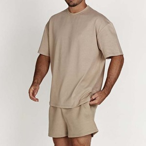 Ensemble de survêtement homme 2026 à manches courtes, design estival avec logo, haute qualité, élégant et confortable - Product Image 5