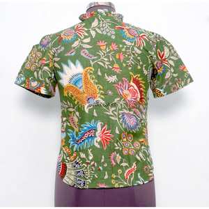 Tunique de plage décontractée pour femme en coton imprimé floral vintage, col rond, manches mi-longues bouffantes et évasées, style moderne et charmant - Product Image 6