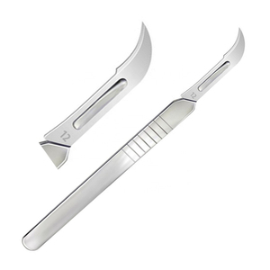 Bisturí Quirúrgico de Alta Calidad, Instrumento de Acero Inoxidable de Grado Médico, OEM ODM, Hecho en Pakistán, Diseño Personalizado - Product Image 4