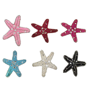 Juego de parches termoadhesivos bordados con estrellas de mar y cuentas - Product Image 1