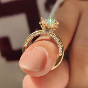 Bague de fiançailles de luxe en or massif 18 carats avec diamant taille ovale, bijoux fins classiques pour femmes - Product Image 2