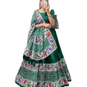 Nouveau Designer Heavy Georgette Pattola Gotta Bandhani imprimé soie Lehenga choli - Product Image 1