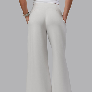 Pantalon de survêtement ample personnalisé en molleton 400 g/m² pour femme, taille élastique, style streetwear décontracté, tricoté en Spandex et Polyester - Product Image 4
