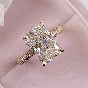 Anillo de Eternidad de Oro Sólido de 14K con Diamantes Cultivados en Laboratorio con Certificación IGI de RB Gems, Corte Brillante, Piedras Laterales de Moissanita - Product Image 6