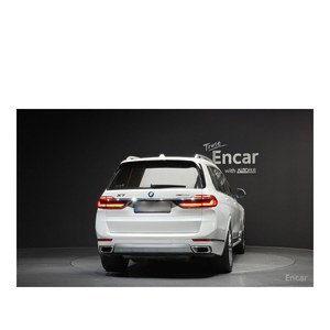 BMW X7 XDrive40i December 2022 7-Seater Excellent Design Automatic Gearbox Rear <b>Camera</b> Leather Seats 25,612 km Left Steering - Product Image 4