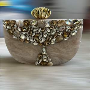 กระเป๋าคลัทช์งานปาร์ตี้เรซิ่นทำมือสไตล์โมเดิร์นสำหรับผู้หญิง ประดับคริสตัล แฟชั่น - Product Image 1