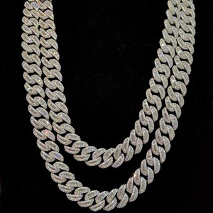 Cadena Cubana de Moissanita con Incrustaciones de Diamantes de Calidad de Exportación para Hombres y Mujeres, Joyería de Moda para Fiestas, Regalo Disponible para la Venta - Product Image 4