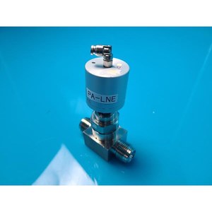 FUJIKIN 316L TIPO N.C. Válvula de Diafragma Normalmente Cerrada, Utilizada como Pieza de Repuesto para Equipos Semiconductores Legacy - Product Image 2