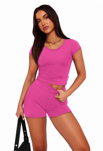 Ensemble de fitness pour femmes 2026 – Personnalisable avec logo – Coton – Haut court et short – Confortable – Ensemble deux pièces pour l'été – Tenue décontractée pour femmes - Product Image 4