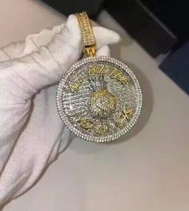 จี้เพชรโมอิสซาไนต์ทรงกลมรูปถุงเงินประดับเพชรสองสี จี้เงินแท้ 925 สไตล์ฮิปฮอป จี้ตัวอักษร - Product Image 2