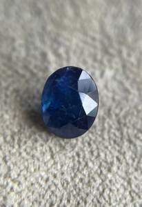 พลอยไพลินธรรมชาติสีน้ำเงิน 1.20 กะรัต, พลอยไพลินสีน้ำเงินจากเหมืองซีลอนรูปไข่, พลอยไพลินสีน้ำเงินจากศรีลังกา - Product Image 4