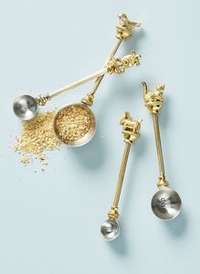 Hot Selling Gold Animal Handle Stainless Steel <b>Measuring</b> <b>Spoon</b> Set Luxury Kitchen <b>Measuring</b> Tools For Baking - Product Image 1