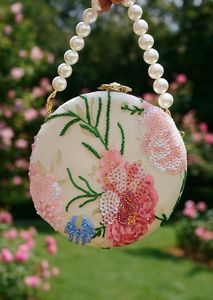 กระเป๋าคลัทช์งานปักคริสตัลเพชรประดับมุกสำหรับงานเลี้ยงงานแต่งงาน ทำมืออย่างดี - Product Image 3