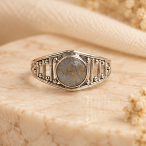 Bagues en argent sterling 925 faites à la main, style classique, avec pierres naturelles, labradorite bleue feu et diamant, bijoux fins pour soirée - Product Image 1