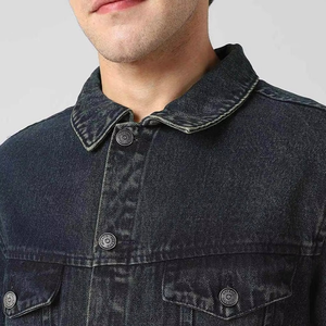 Veste en jean noire OEM/ODM imprimée délavée à l'acide, simple boutonnage, manches longues, pour homme, idéale pour la saison automne - Product Image 4