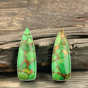 Meilleure qualité 10x30mm Quartz vert naturel Long trillion de pierres précieuses en vrac lisses pour la fabrication de bijoux - Product Image 2