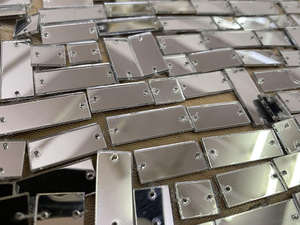 Tela de Encaje de Lujo con Cuentas Bordadas a Mano, 100% Poliéster, para Vestidos de Novia, con Suministro Mundial - Product Image 4