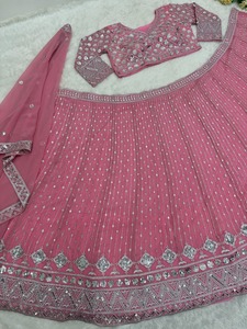 Lehenga Choli de Lujo Más Vendido con Dupatta Bordado a Mano, Disponible para Suministro Mundial para Bodas Indias - Product Image 6