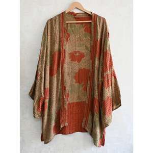 ชุดคลุมกิโมโนผ้าไหมหรูหราสำหรับผู้หญิงไซส์ใหญ่ ตกแต่งด้วยผ้าปะติดปะต่อ ความยาวระดับเข่า สไตล์โบโฮ ชุดนอนดีไซน์เนอร์สุดหรู ชุดลำลองสุดสง่างาม - Product Image 3