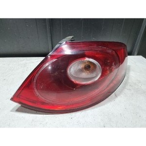 Feu arrière extérieur droit d'occasion OEM 3C8945096D - Product Image 1
