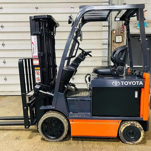 Excavadora Usada de Alto Rendimiento de 3 Toneladas, Amarilla y Negra, con Orugas de Acero Reforzadas y Cabina de Operador Cerrada para Construcción - Product Image 1