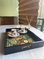 Plateau de service rectangulaire en bois écologique, peint à la main, non toxique, avec poignées, design moderne, compatible lave-vaisselle, durable, MOQ 100 pièces