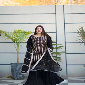 Conjunto de traje-sharara de georgette sintético de diseño con lentejuelas de 5 mm, mangas largas y encaje Moti de lujo - Suministro al por mayor - Product Image 1