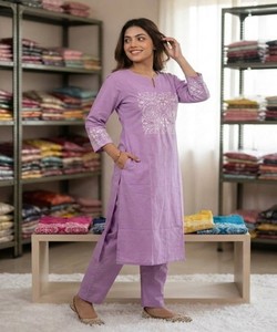 Conjunto de dos piezas de tela de algodón Tesla con bordado, de moda, para uso diario, de secado rápido, precio al por mayor, prenda étnica, color lavanda - Product Image 1