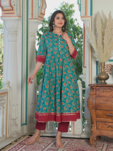 Kurta Anarkali à imprimé floral Kantha, en coton, couleur turquoise, style évasé, ethnique, traditionnel, décontracté, été, séchage rapide, matériaux recyclés, pour femmes - Product Image 4
